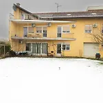 Bolek Mansion Kwatera prywatna *