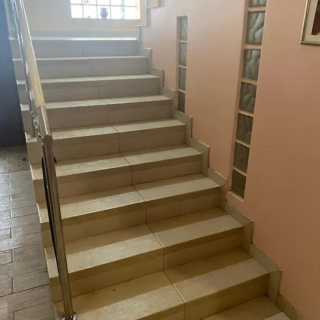 Δωμάτια σε οικογενειακή κατοικία Bolek Mansion