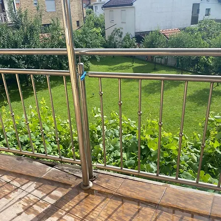 Δωμάτια σε οικογενειακή κατοικία Bolek Mansion *