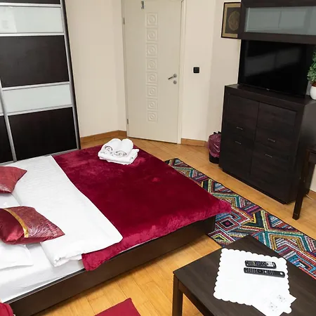 Bolek Mansion Μπάνια Λούκα