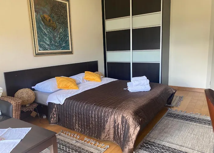 Bolek Mansion Quarto em Acomodações Particulares