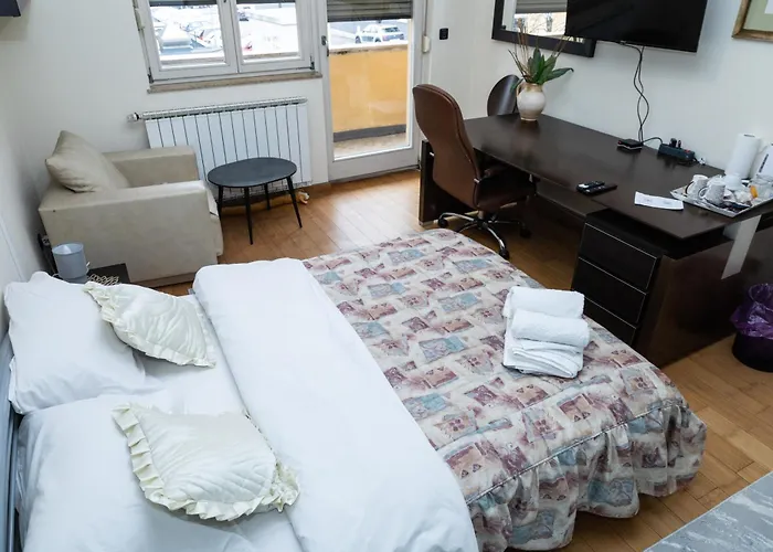 Bolek Mansion Quarto em Acomodações Particulares *