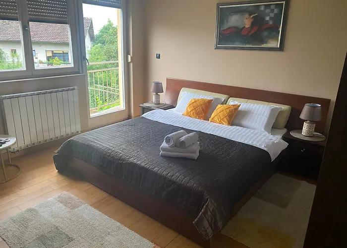 Bolek Mansion Quarto em Acomodações Particulares Banja Luka